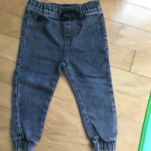Guess gray jogger jeans size 24 Months